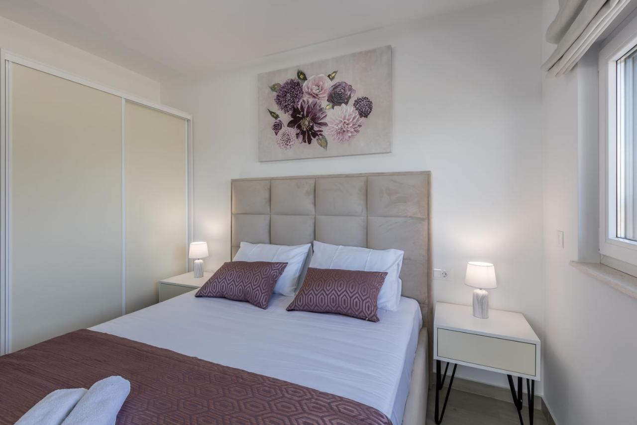 Luxury Apartments Katarina Kastela Dış mekan fotoğraf