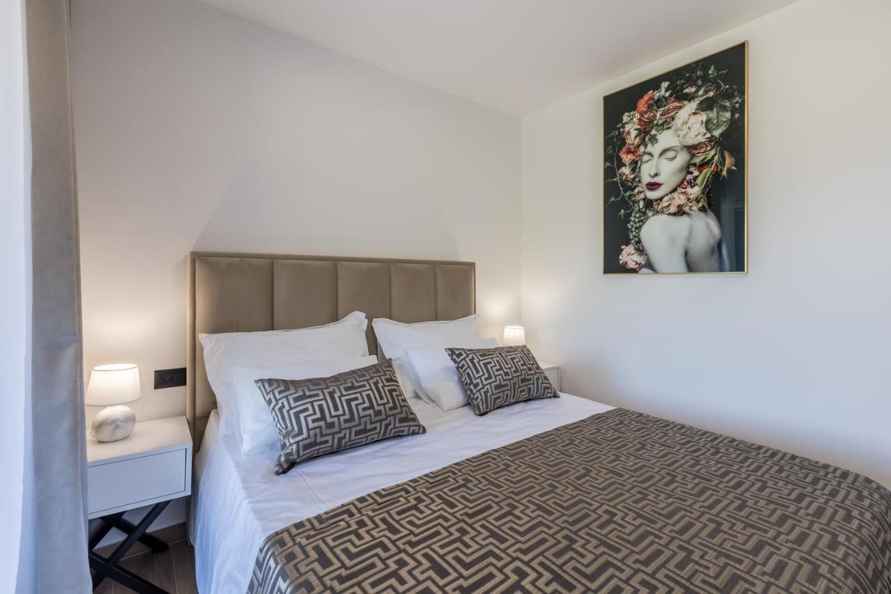 Luxury Apartments Katarina Kastela Dış mekan fotoğraf