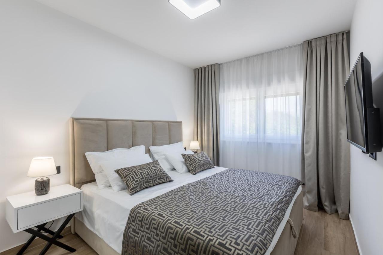 Luxury Apartments Katarina Kastela Dış mekan fotoğraf