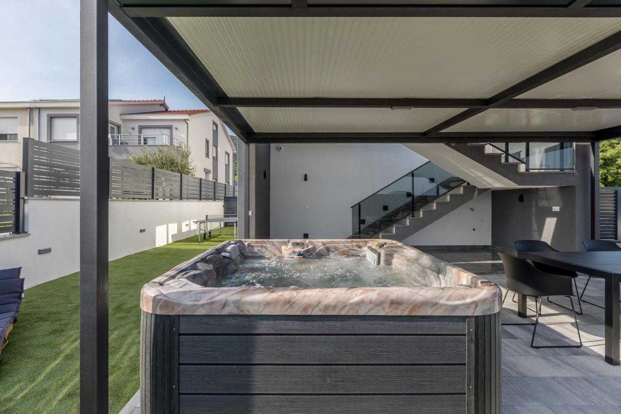 Luxury Apartments Katarina Kastela Dış mekan fotoğraf