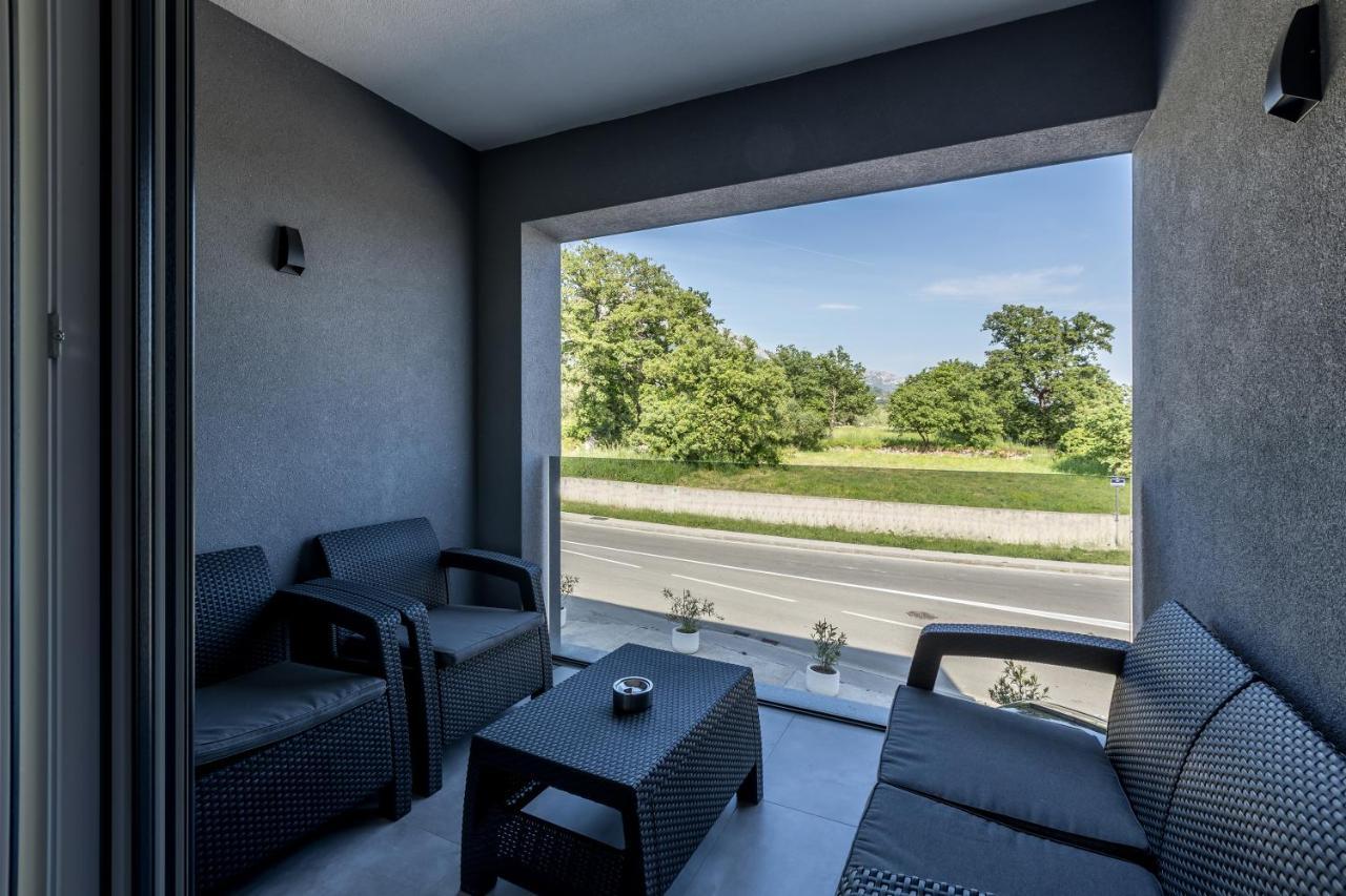 Luxury Apartments Katarina Kastela Dış mekan fotoğraf