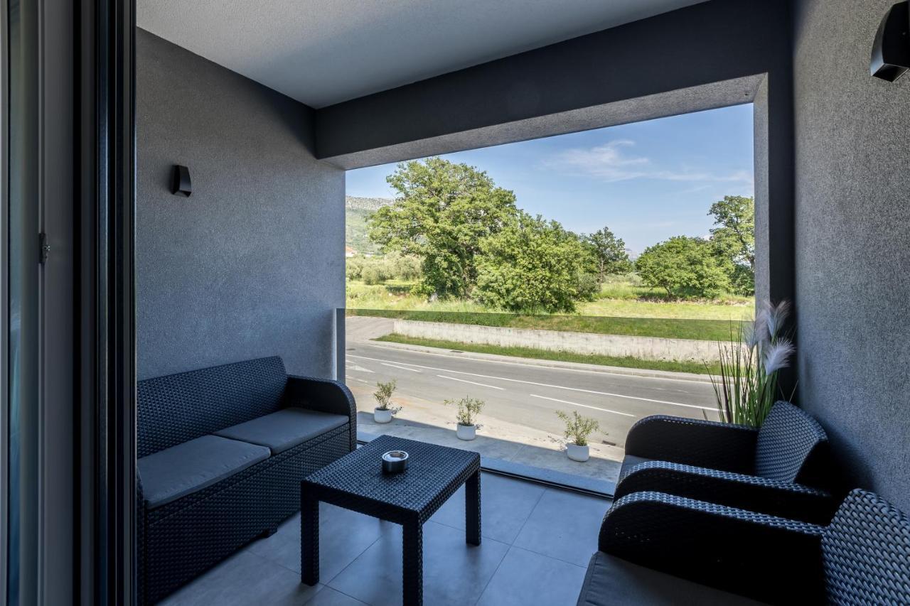 Luxury Apartments Katarina Kastela Dış mekan fotoğraf